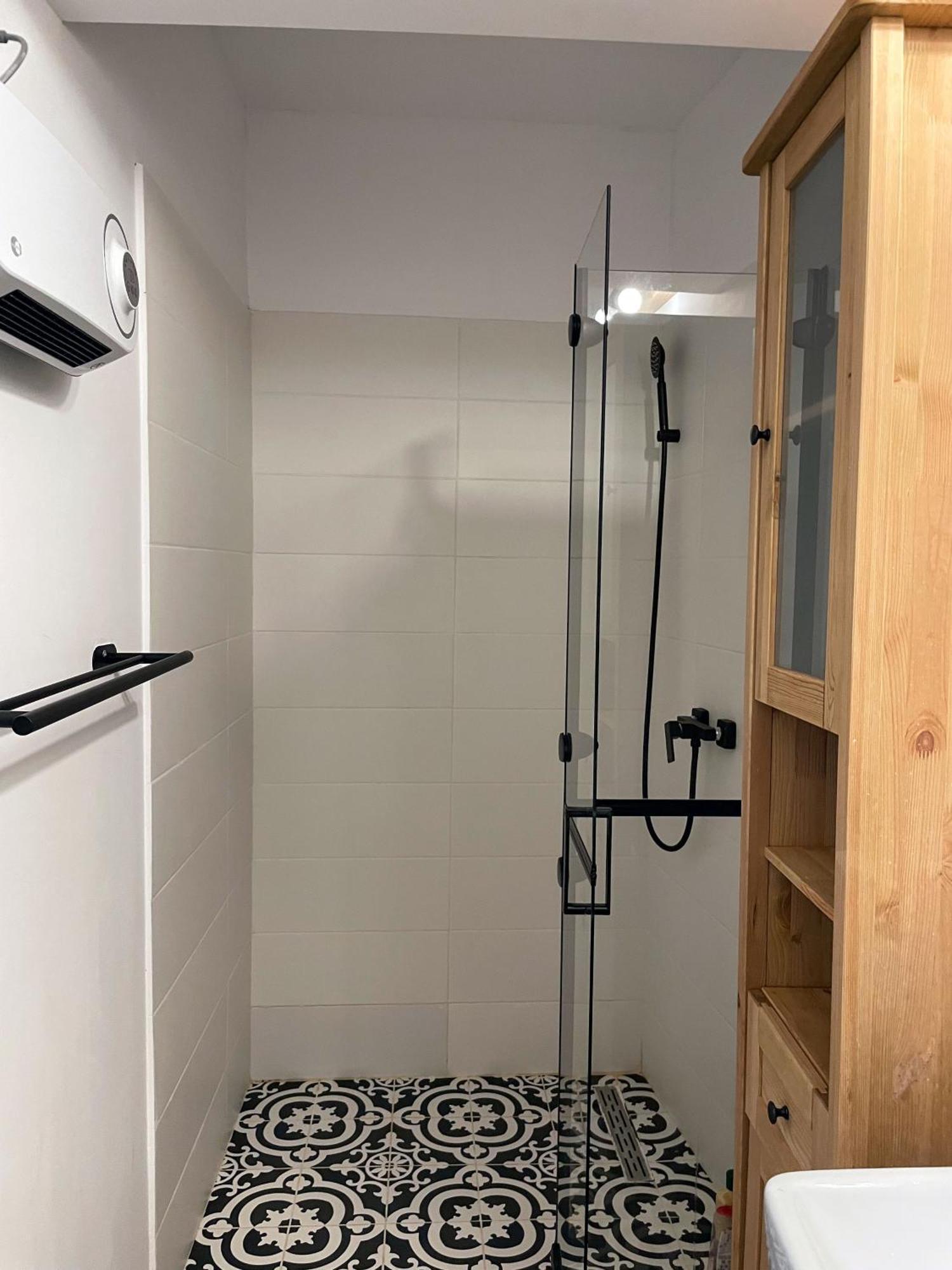 Small Apartment - Historic House Cluj-Napoca Ngoại thất bức ảnh