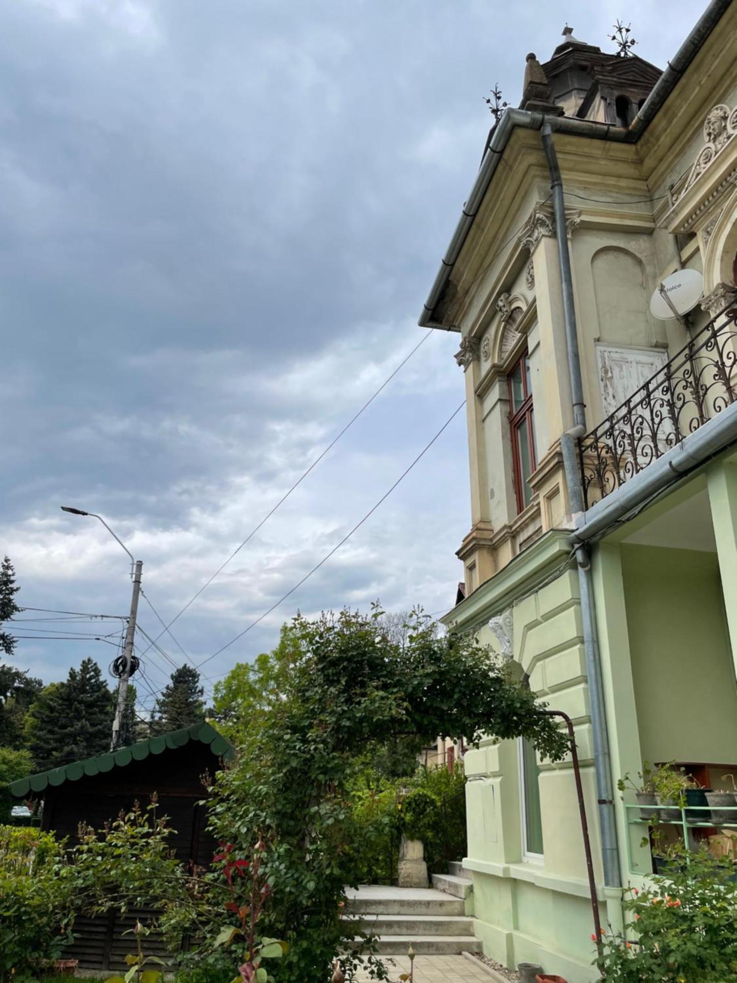 Small Apartment - Historic House Cluj-Napoca Ngoại thất bức ảnh